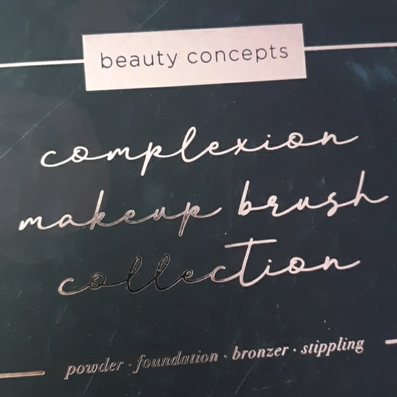 NWOT beauty concepts brushes - Picture 4 of 5